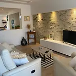 شقة Charmante Maison En Pierre, Avec Terrasse Et Jardin Prive