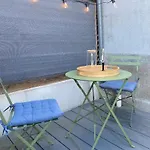 شقة Charmante Maison En Pierre, Avec Terrasse Et Jardin Prive Jallais
