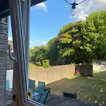 شقة Charmante Maison En Pierre, Avec Terrasse Et Jardin Prive
