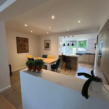 Charmante Maison En Pierre, Avec Terrasse Et Jardin Prive Apartmán *