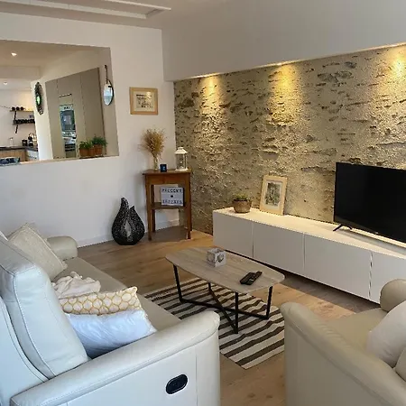 Apartmán Charmante Maison En Pierre, Avec Terrasse Et Jardin Prive