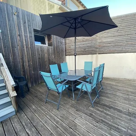 Charmante Maison En Pierre, Avec Terrasse Et Jardin Prive Apartmán