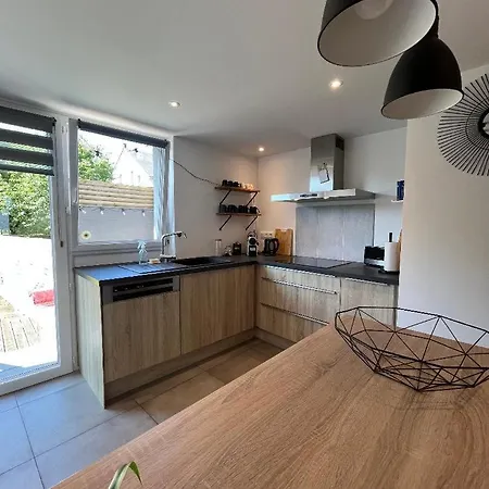 Apartmán Charmante Maison En Pierre, Avec Terrasse Et Jardin Prive Jallais